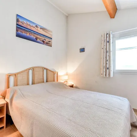 2 Bedroom Apartment - Mezzanine For 6 Будинок відпочинку