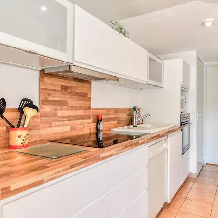 2 Bedroom Apartment - Mezzanine For 6 Будинок відпочинку *